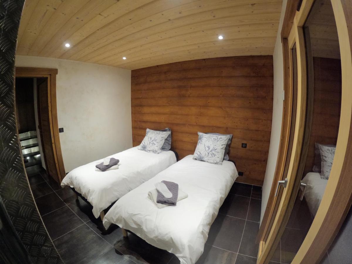 Chalet Anzac Chalet 5 Etoiles En Rondins Tout Neuf Unique Dans Les Aravis Les Villards-sur-Thônes Exterior foto